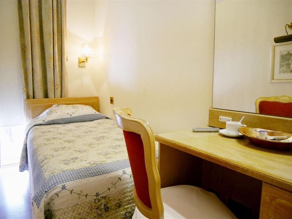 The Gresham Hotel Londra